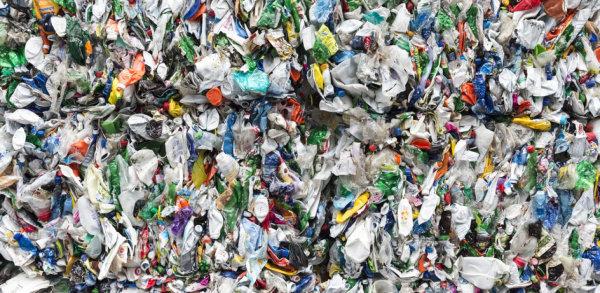 Le recyclage des flacons plastique est stoppé