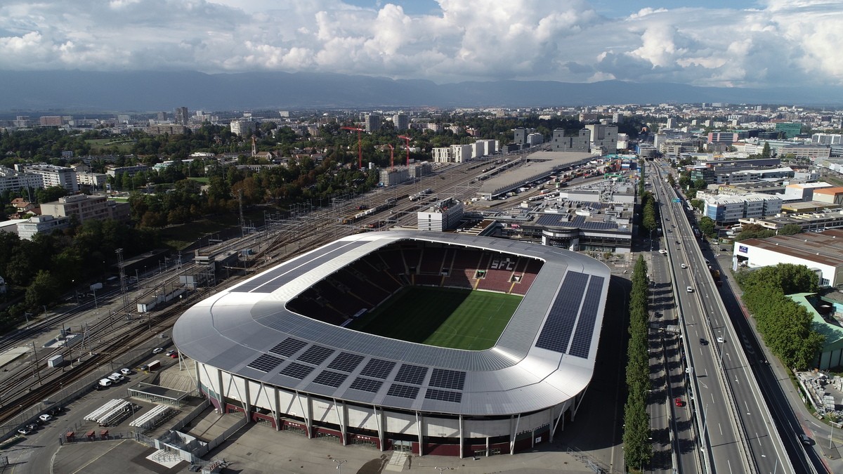 Une centrale solaire participative sur le Stade de Genève