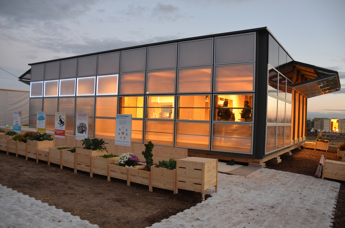 After its success at Solar Decathlon 2017, the Neighborhub comes back to Fribourg