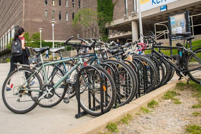 [Ailleurs] Des vélos recyclés pour les étudiants étrangers de l'Université de Montréal
